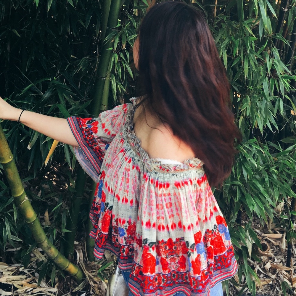 Floral Patterned Off-Shoulder Top